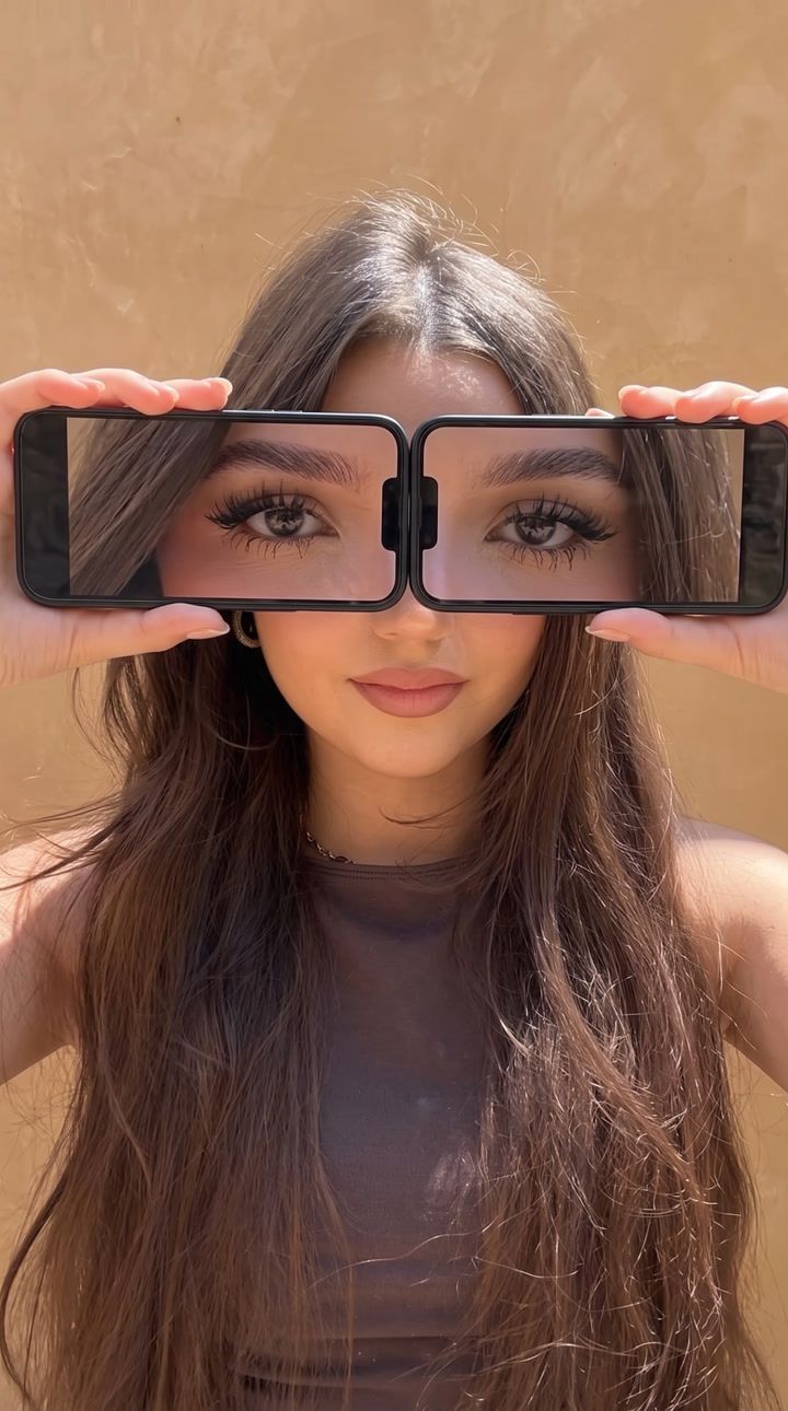 Phone Eye Reflection