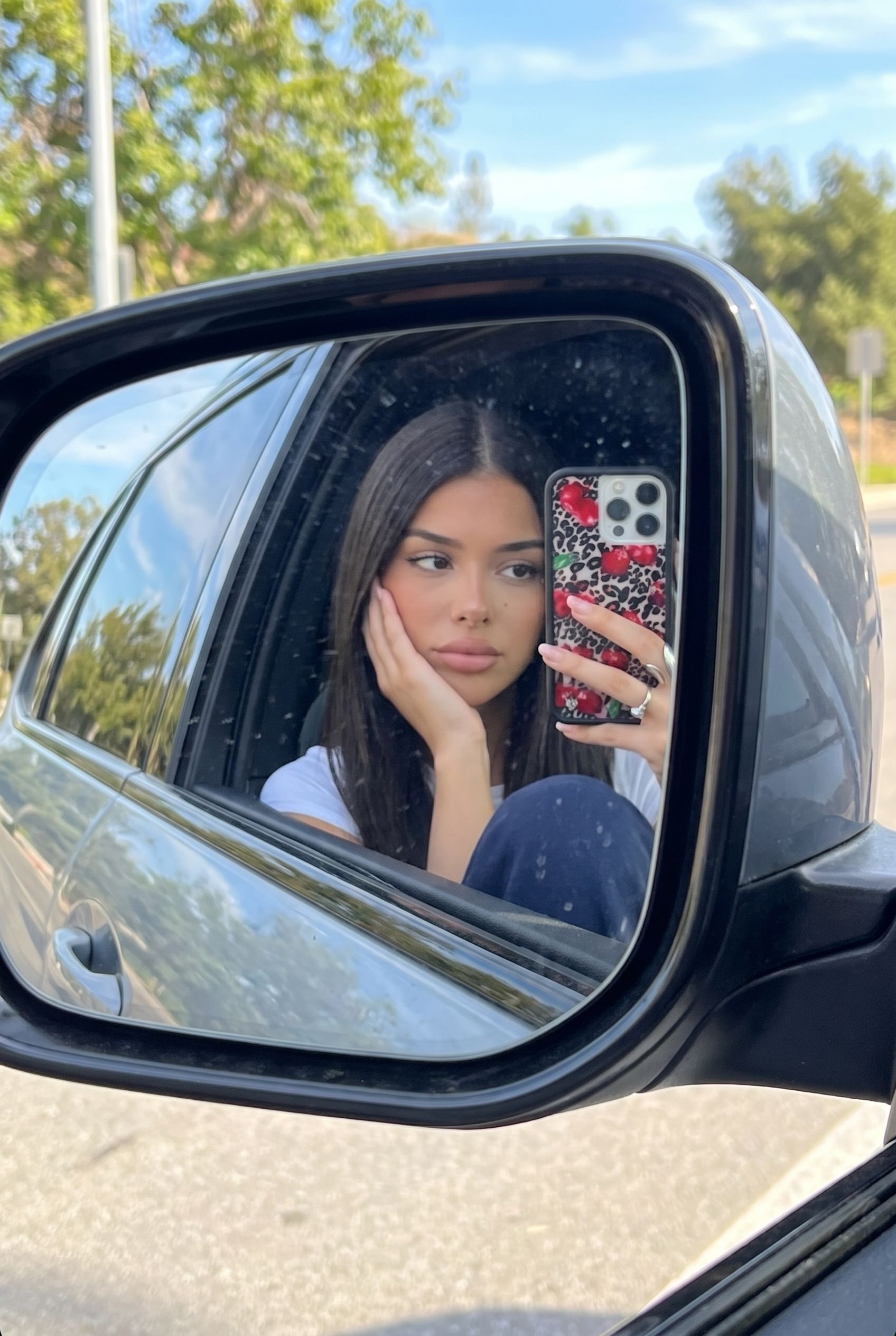 Side Mirror Selfie