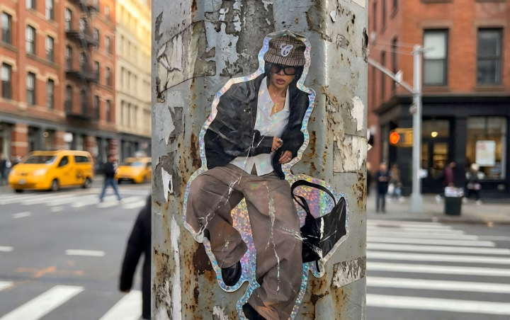 Street glitter sticker